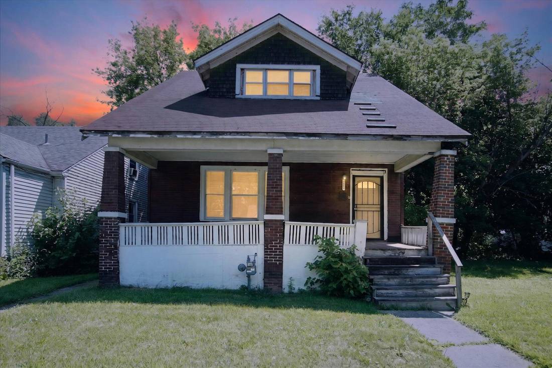 18954 Hickory Street, Detroit, MI 48205