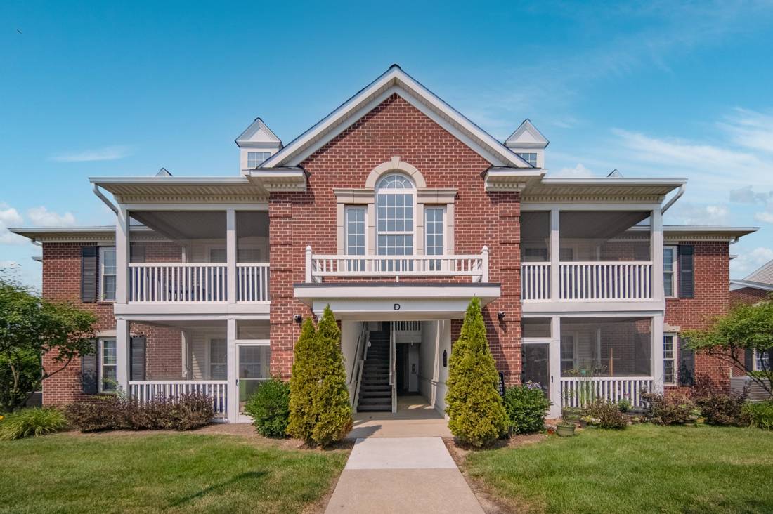 953 E Summerfield Glen Circle, Ann Arbor, MI 48103
