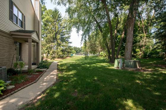 3007 Forest Creek Court, Ann Arbor, MI 48108 photo 4