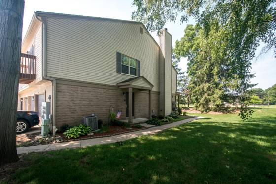 3007 Forest Creek Court, Ann Arbor, MI 48108 photo 2