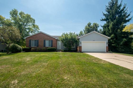 6595 Sauk Trail, Saline, MI 48176 photo 2