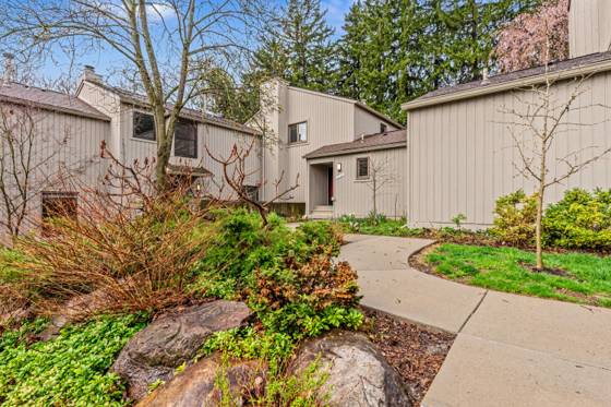 2172 Overlook Court, Ann Arbor, MI 48103 photo 5
