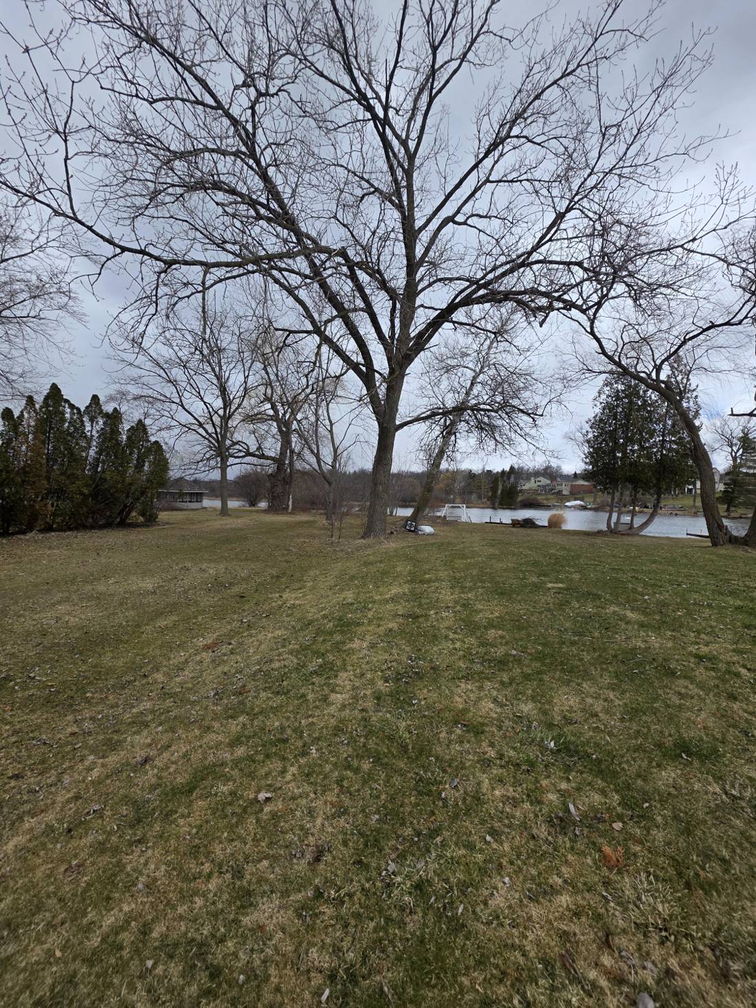 641 Dunleavy Drive, Highland, MI 48356