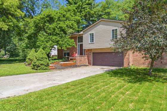 7737 Collingwood Drive, Brighton, MI 48114 photo 3