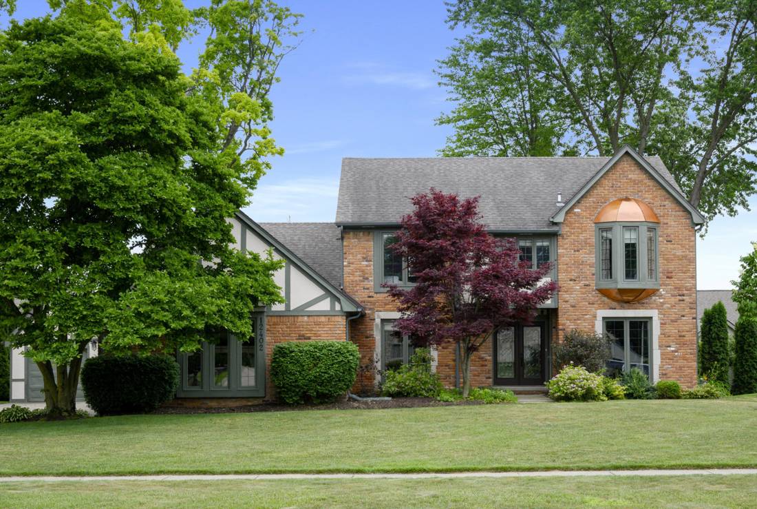 12402 Watkins Drive, Shelby Twp, MI 48315