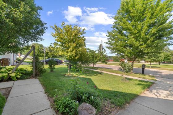 816 King Fisher Street, Milan, MI 48160 photo 5