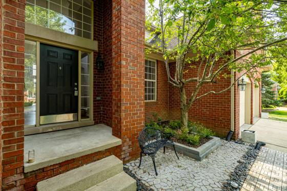 29170 Hemingway Drive, Novi, MI 48377 photo 3