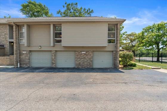 1100 Saint Aubin Place, Detroit, MI 48207 photo 3