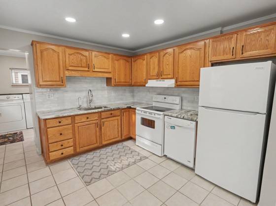 767 Adelaide Drive, Wolverine Lake, MI 48390 photo 3