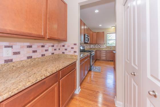 51344 E Bourne Terrace, Novi, MI 48374 photo 5