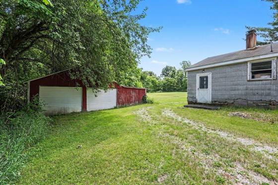 5901 Sharon Hollow Road, Manchester, MI 48158 photo 3