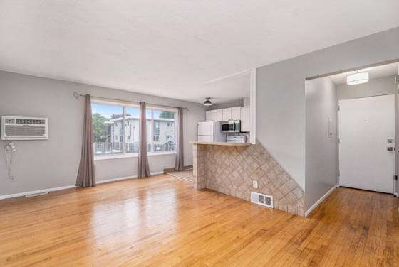 4910 Briarwood Avenue #A3, Royal Oak, MI 48073 photo 5