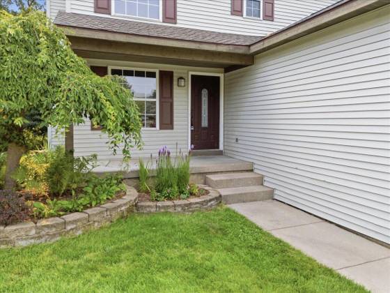 608 Heritage Circle, Fenton, MI 48430 photo 5