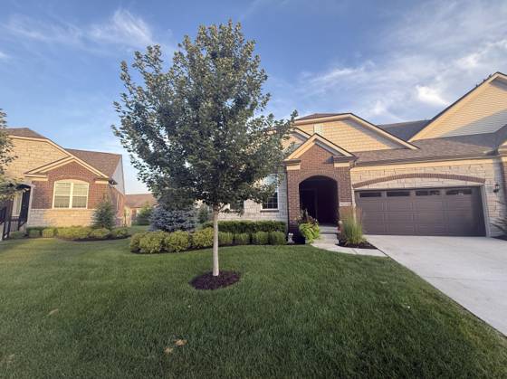 40589 Aster Court, Clinton Twp, MI 48036 photo 2