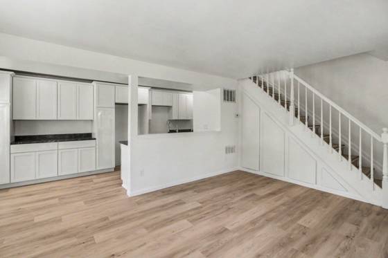 3124 Beechtree Court, Lake Orion, MI 48360 photo 4
