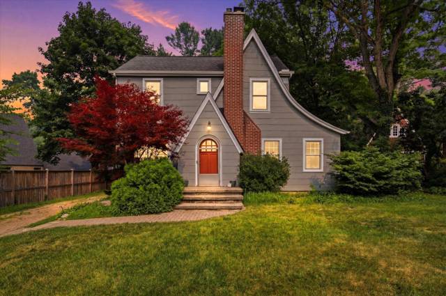 325 Hilldale Drive, Ann Arbor, MI