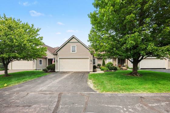 208 Pierce Lake Drive, Chelsea, MI 48118 photo 3