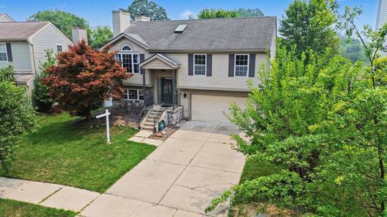 7283 Streamwood Drive, Ypsilanti, MI 48197 photo 2