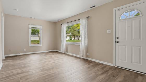 35553 Booth, Westland, MI 48186 photo 3