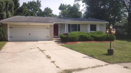 8601 Cedar Court, Ypsilanti, MI 48198 photo 2