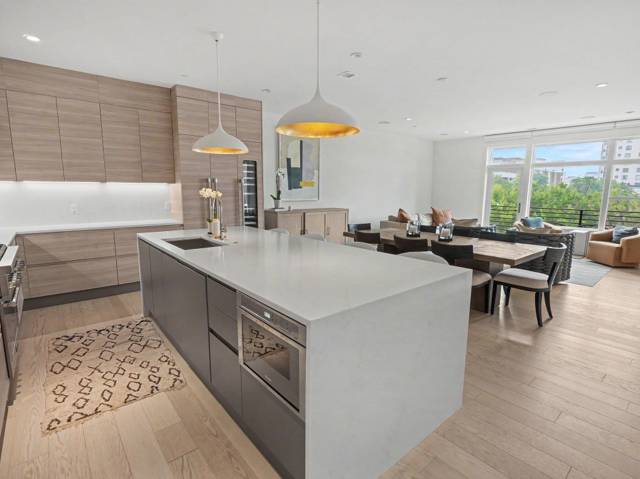 309 N Ashley Street #402, Ann Arbor, MI