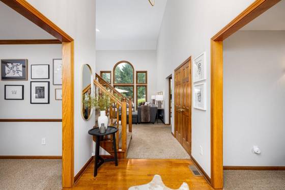 9108 Cambridge Drive, Saline, MI 48176 photo 4