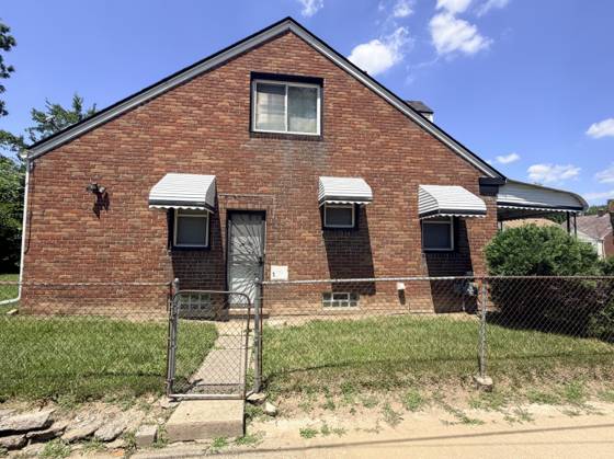 11303 Whitcomb, Detroit, MI 48227 photo 4