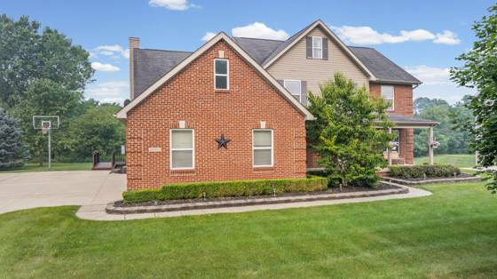 20903 Oak Tree Drive, South Lyon, MI 48178 photo 3