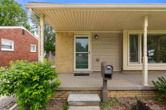 3233 Grange Road, Trenton, MI 48183 photo 4