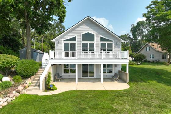 6730 Grand Beach Drive, Brighton, MI 48114 photo 2