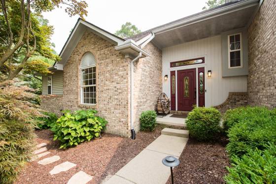 2398 Foxway Drive, Ann Arbor, MI 48105 photo 3