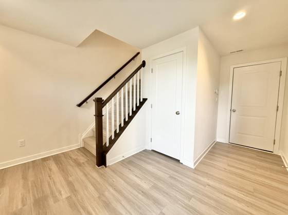 2752 S Spurway Drive, Ann Arbor, MI 48105 photo 5