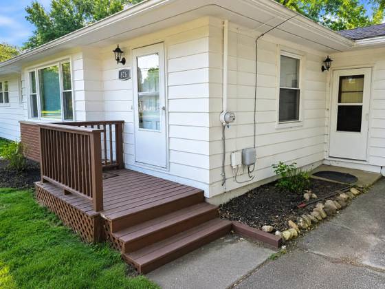 826 E Vernon Street, Manchester, MI 48158 photo 2