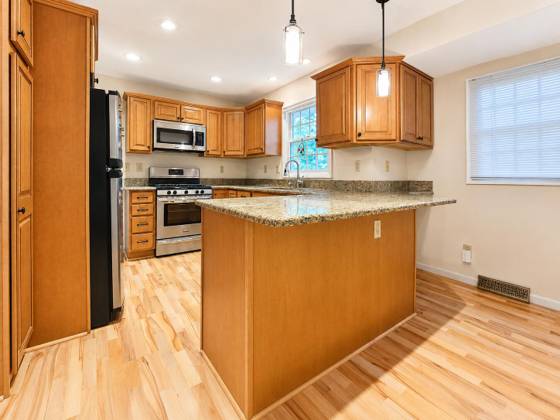 826 E Vernon Street, Manchester, MI 48158 photo 5