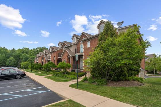 228 W Oakbrook Drive, Ann Arbor, MI 48103 photo 5