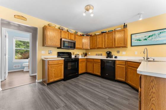 4619 Sycamore Drive, Ypsilanti, MI 48197 photo 3