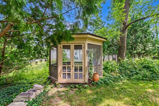 1455 Chalmers Drive, Ann Arbor, MI 48104 photo 4