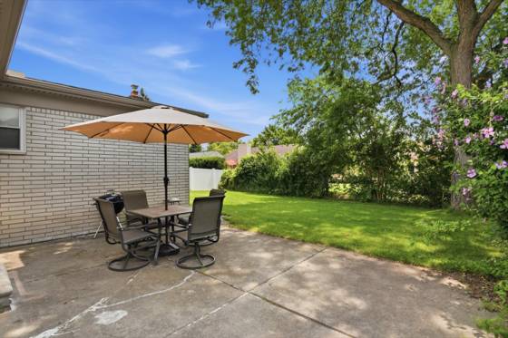 38515 Grandon Street, Livonia, MI 48150 photo 5