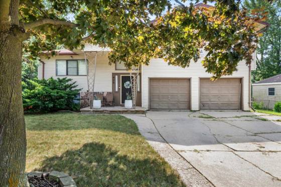 426 Cameron Avenue, Pontiac, MI 48342 photo 2