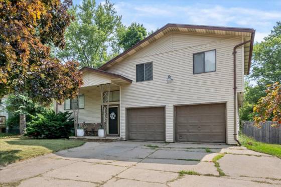 426 Cameron Avenue, Pontiac, MI 48342 photo 3
