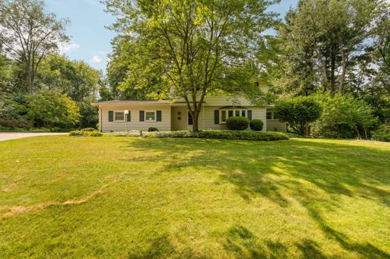 2627 Wayside Drive, Ann Arbor, MI 48103 photo 2