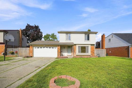 30701 Ventura Street, Southfield, MI 48076 photo 2
