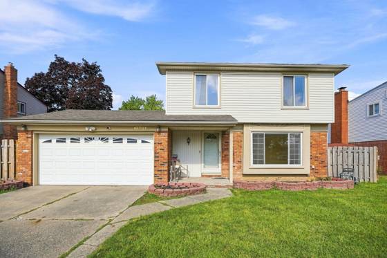 30701 Ventura Street, Southfield, MI 48076 photo 3