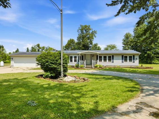 6940 Perry Road, Yale, MI 48097 photo 2