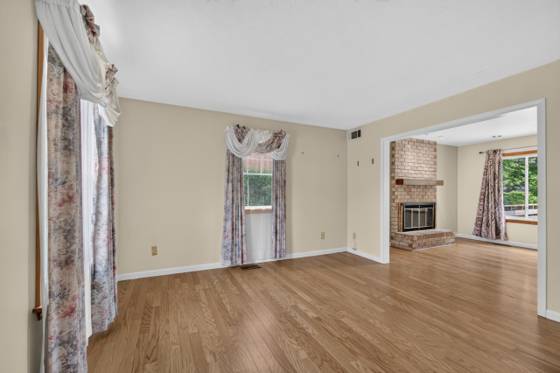 529 Lee Street, Pinckney, MI 48169 photo 5