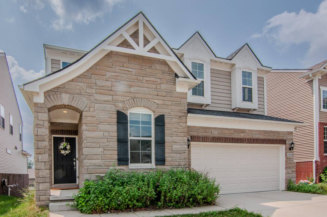 2888 Dillon Drive, Ann Arbor, MI 48105