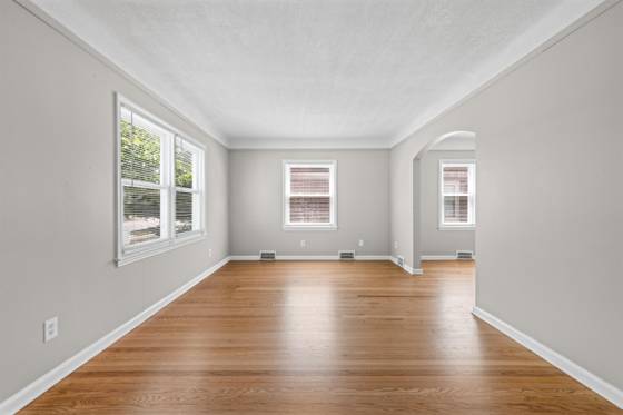 555 N Martha Street, Dearborn, MI 48128 photo 4