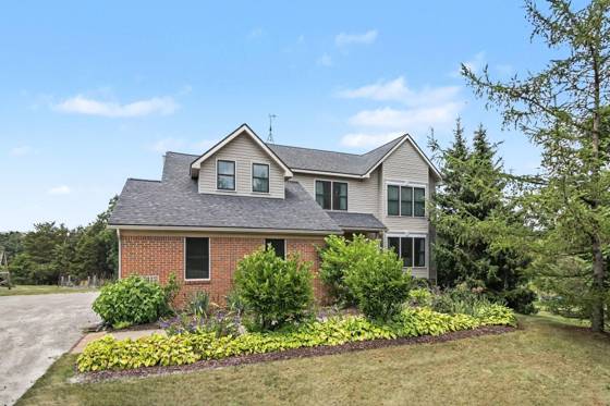 14412 N Territorial Road, Chelsea, MI 48118 photo 2