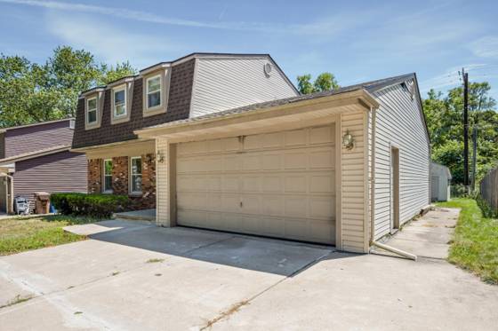 1577 Sheffield Drive, Ypsilanti, MI 48198 photo 3