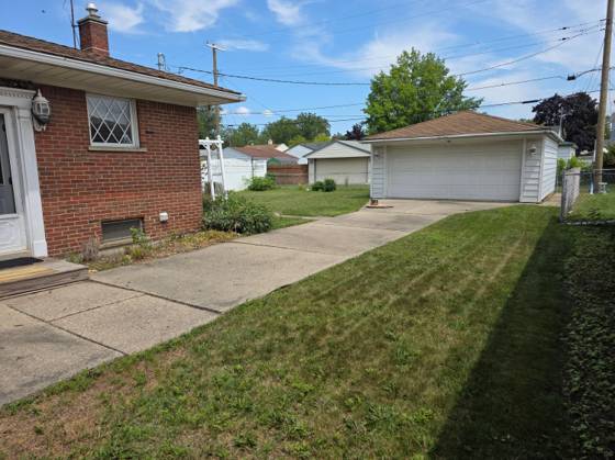 695 9th Street, Wyandotte, MI 48192 photo 4